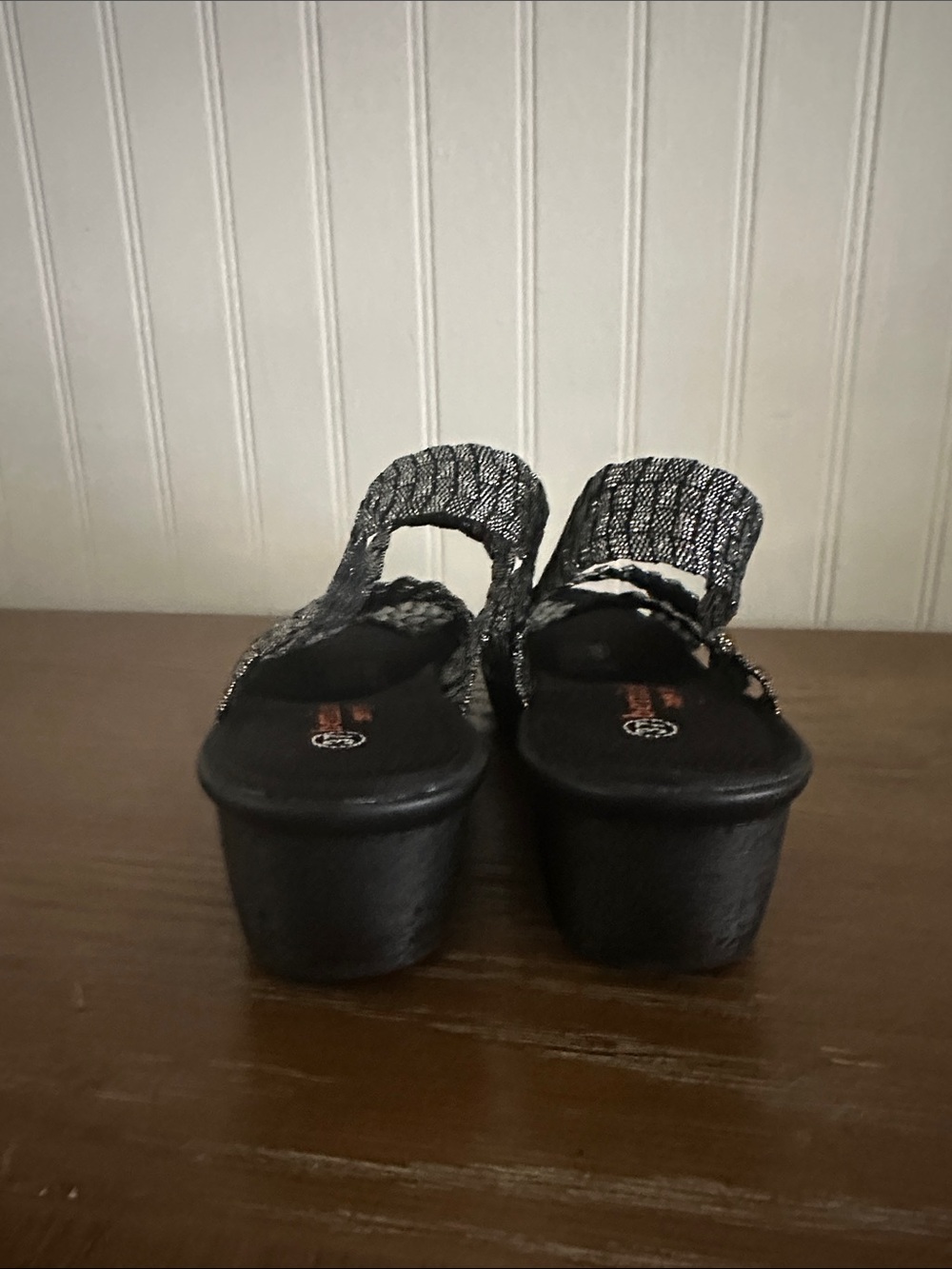 Bernie Mev Black & Silver Elastic Strap Wedge Sandal NEW sz 6 - Picture 7 of 10